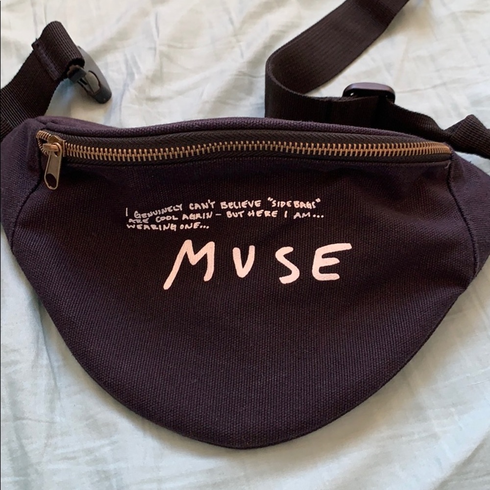 Muse fanny pack